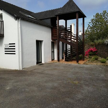 Le Casse Noisettes Otel Gourin Dış mekan fotoğraf